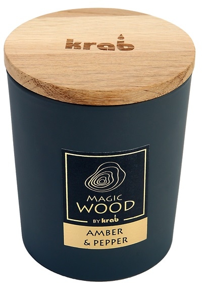 Svíčka Magic Woods dřevěným knotem - Amber a Pepper 300g  Anděl Přerov s.r.o.